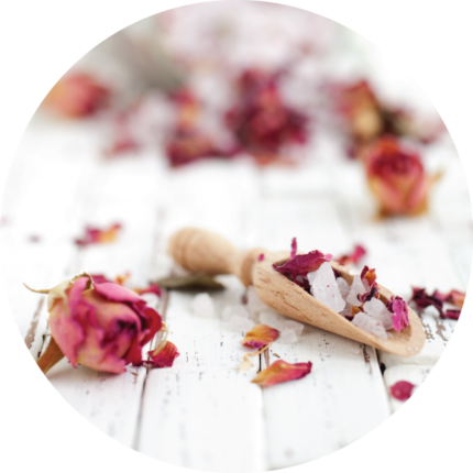 Milk Coated Bath Salts w/Rose Pedals